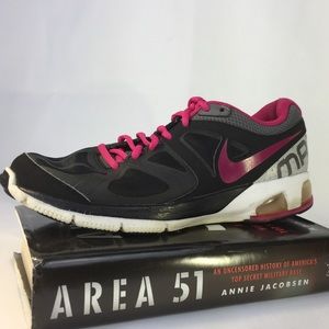 Nike sz 8.5M Max Air Running Shoe